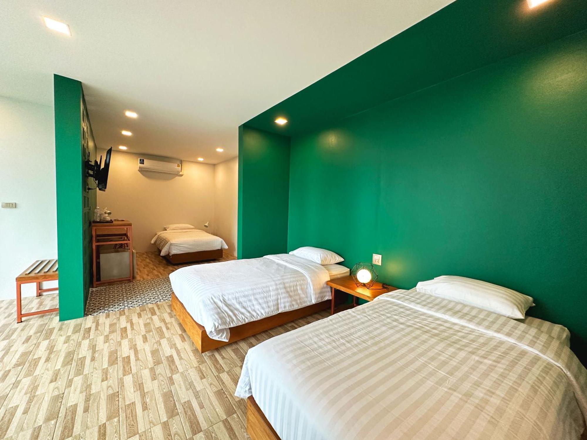 Plernpetch Hotel Surat Thani Exteriér fotografie