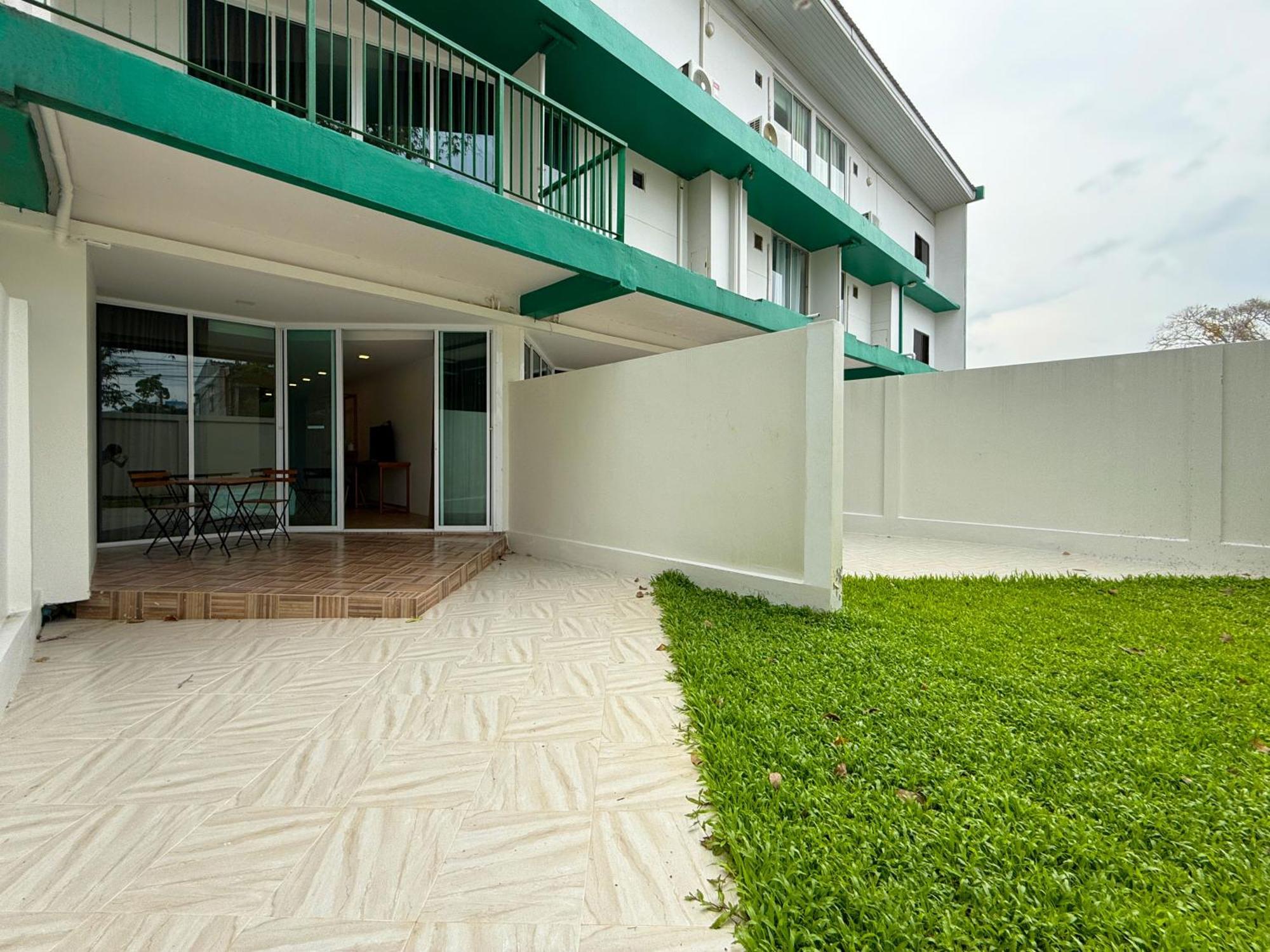 Plernpetch Hotel Surat Thani Exteriér fotografie
